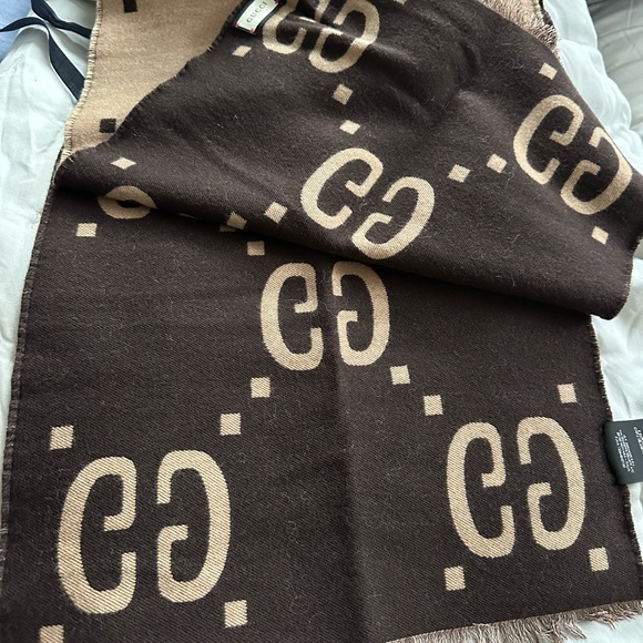 𝐆𝐆 𝐰𝐨𝐨𝐥 𝐣𝐚𝐜𝐪𝐮𝐚𝐫𝐝 𝐬𝐜𝐚𝐫𝐟 𝐩𝐞𝐫𝐟𝐞𝐜𝐭 🎁🎄 - Picture 5 of 7